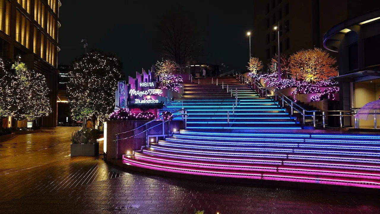 Marunouchi Illumination & Hibiya Christmas Market
