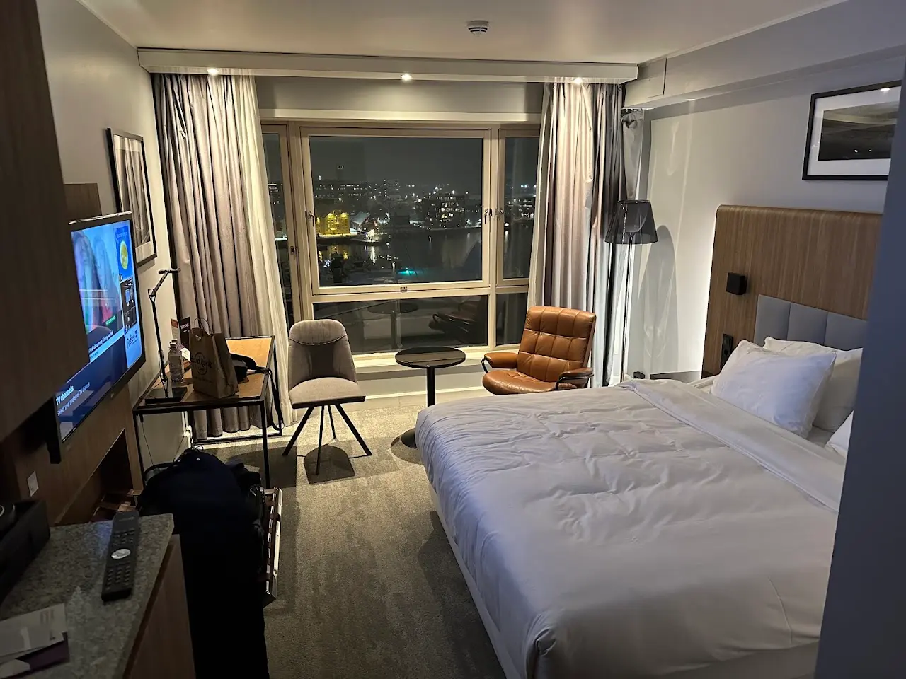 Clarion Hotel® The Edge — photo 2