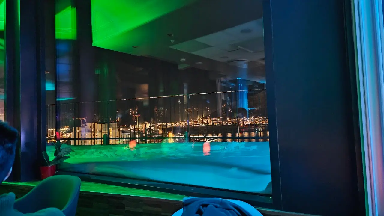 Clarion Hotel® The Edge — photo 3