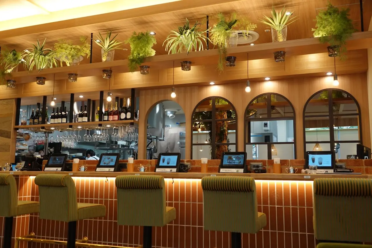 Komeda Is □ (Higashi-Ginza)