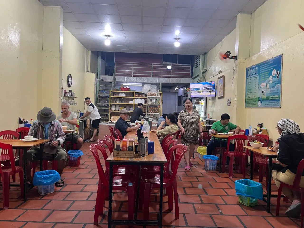 Khanh Ly Vegetarian Restaurant