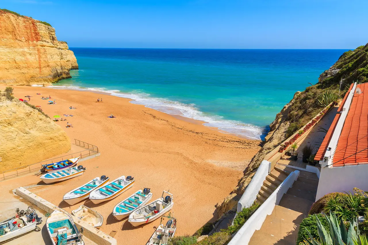 Visit Praia de Benagil