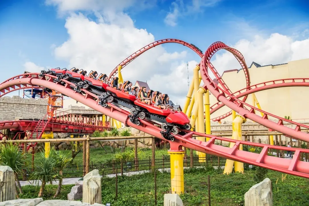 Adventure World: Roller Coasters and Viking Village