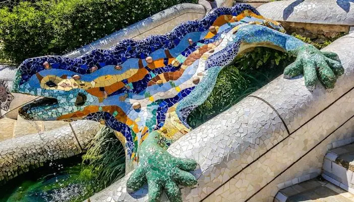Visit Park Güell
